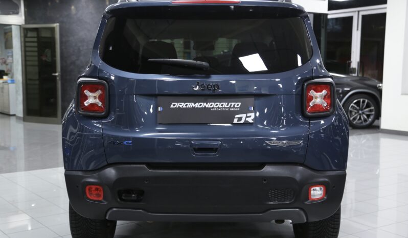 Jeep Renegade 1.3 T4 240 cv PHEV 4xe AT6 Trailhawk pieno